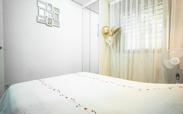 Property slide 22