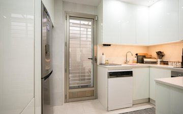 Property slide 19