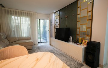 Property slide 13