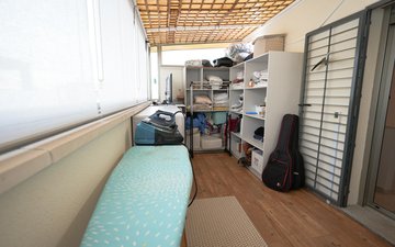 Property slide 34