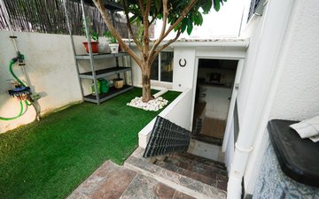 Property slide 8