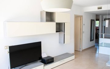 Property slide 8