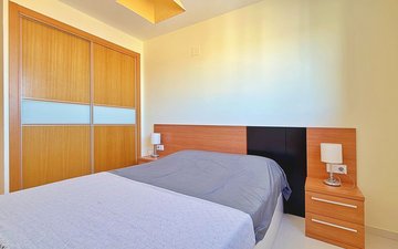 Property slide 17