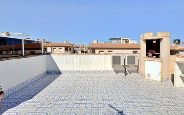 Property slide 22