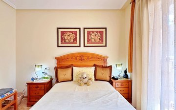 Property slide 18