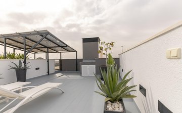 Property slide 20