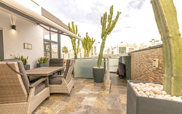 Property slide 25
