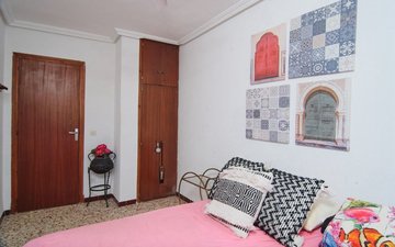 Property slide 10