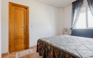 Property slide 21