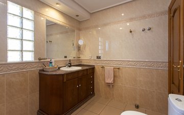 Property slide 23