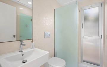 Property slide 25
