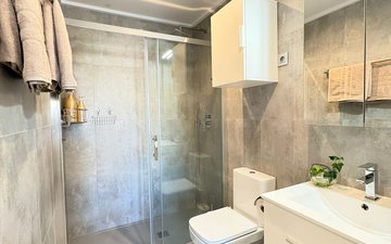 Property slide 18