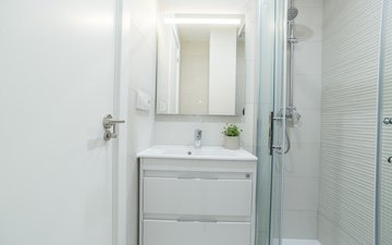Property slide 24