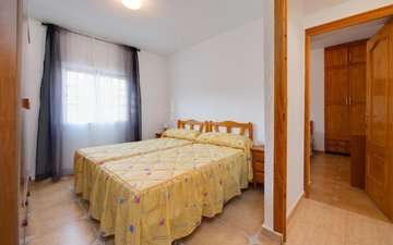 Property slide 20