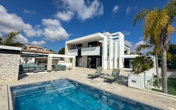 Property slide 50