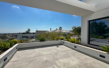 Property slide 22