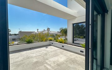 Property slide 21