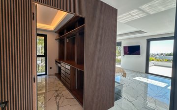 Property slide 15