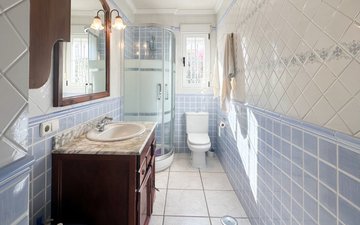 Property slide 18