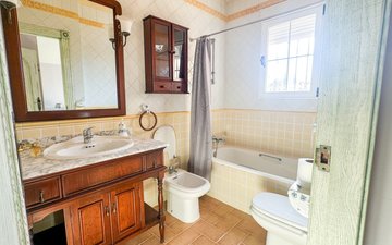 Property slide 31