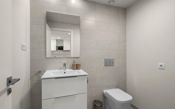 Property slide 15