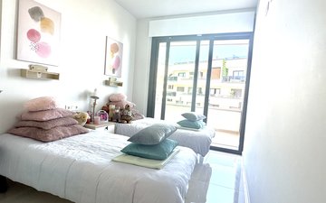 Property slide 10