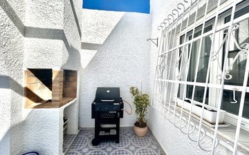 Property slide 20
