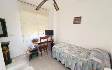 Property slide 21
