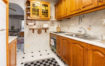 Property slide 14