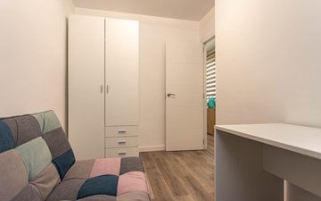 Property slide 20