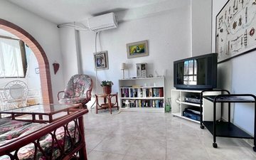 Property slide 10