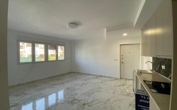 Property slide 5