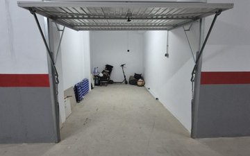 Property slide 14