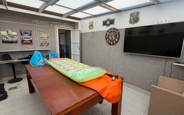 Property slide 17