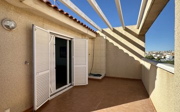Property slide 40