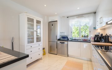 Property slide 7