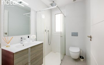 Property slide 22