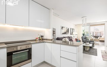 Property slide 18
