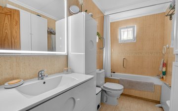 Property slide 19