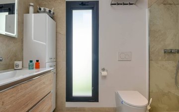 Property slide 16