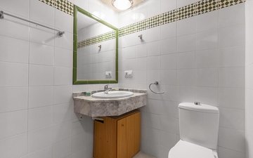 Property slide 18