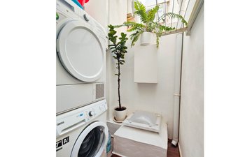 Property slide 39