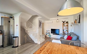 Property slide 11