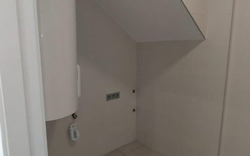 Property slide 16
