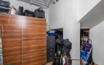 Property slide 28