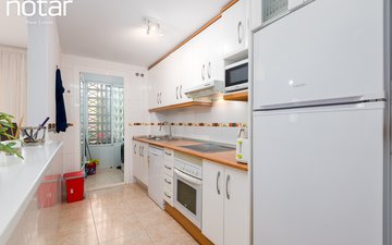 Property slide 14