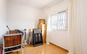 Property slide 16