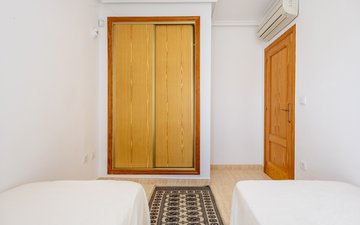 Property slide 22