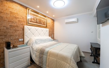 Property slide 18