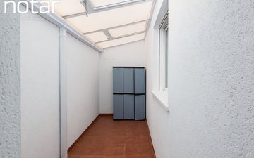 Property slide 14